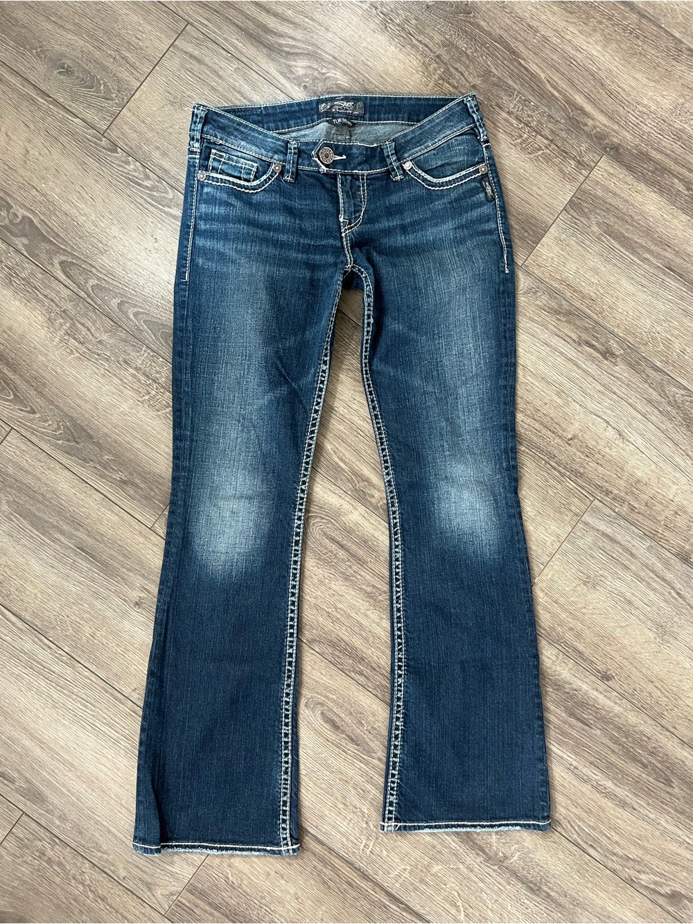 Silver Tuesday Women’s Dark Wash Blue Bootcut Jeans Size 29/33